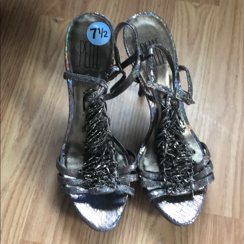 Metallic iridescent heels
